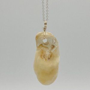 Shell Pendant on 24" Silver Chain Necklace; S24-87
